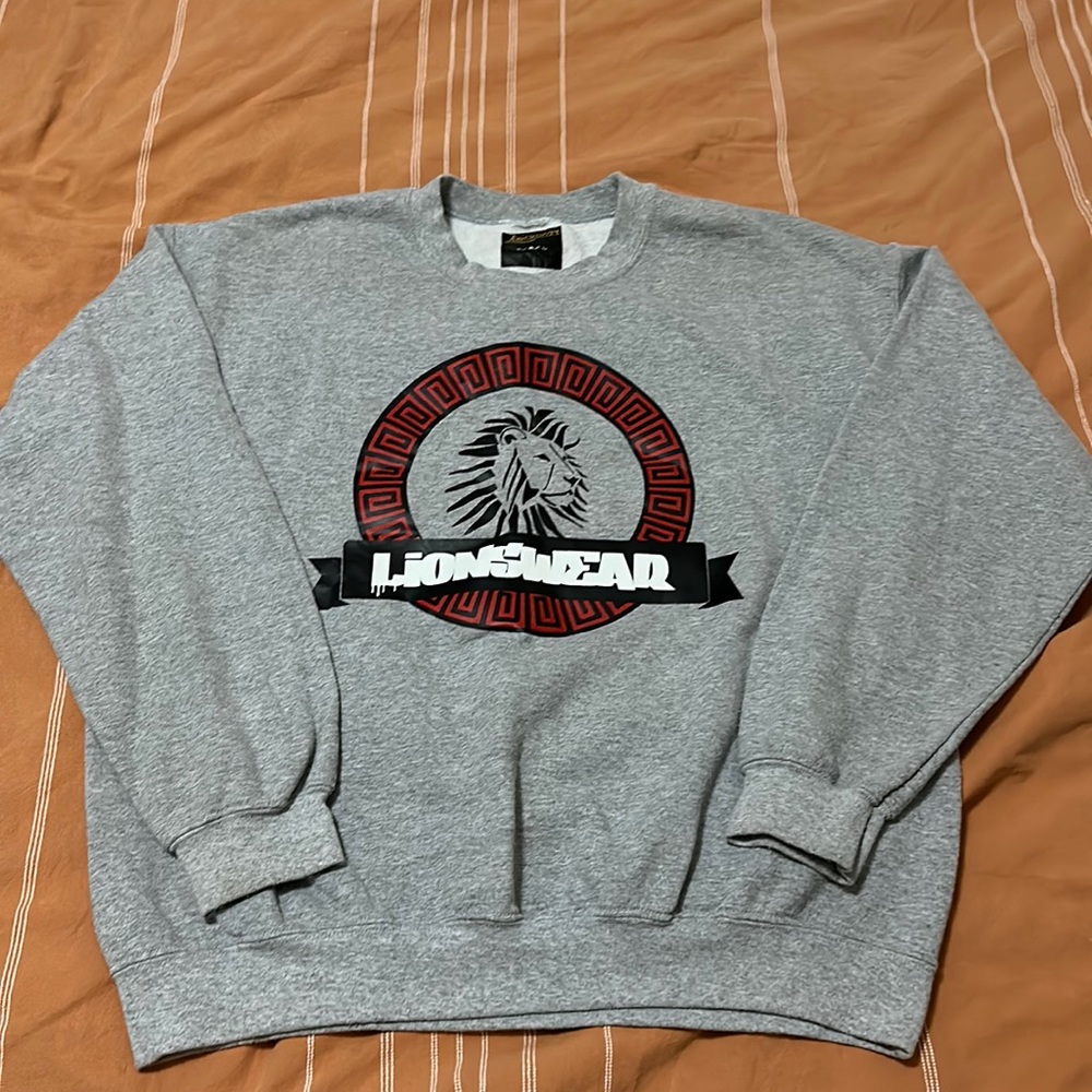 Lions wear Crewneck